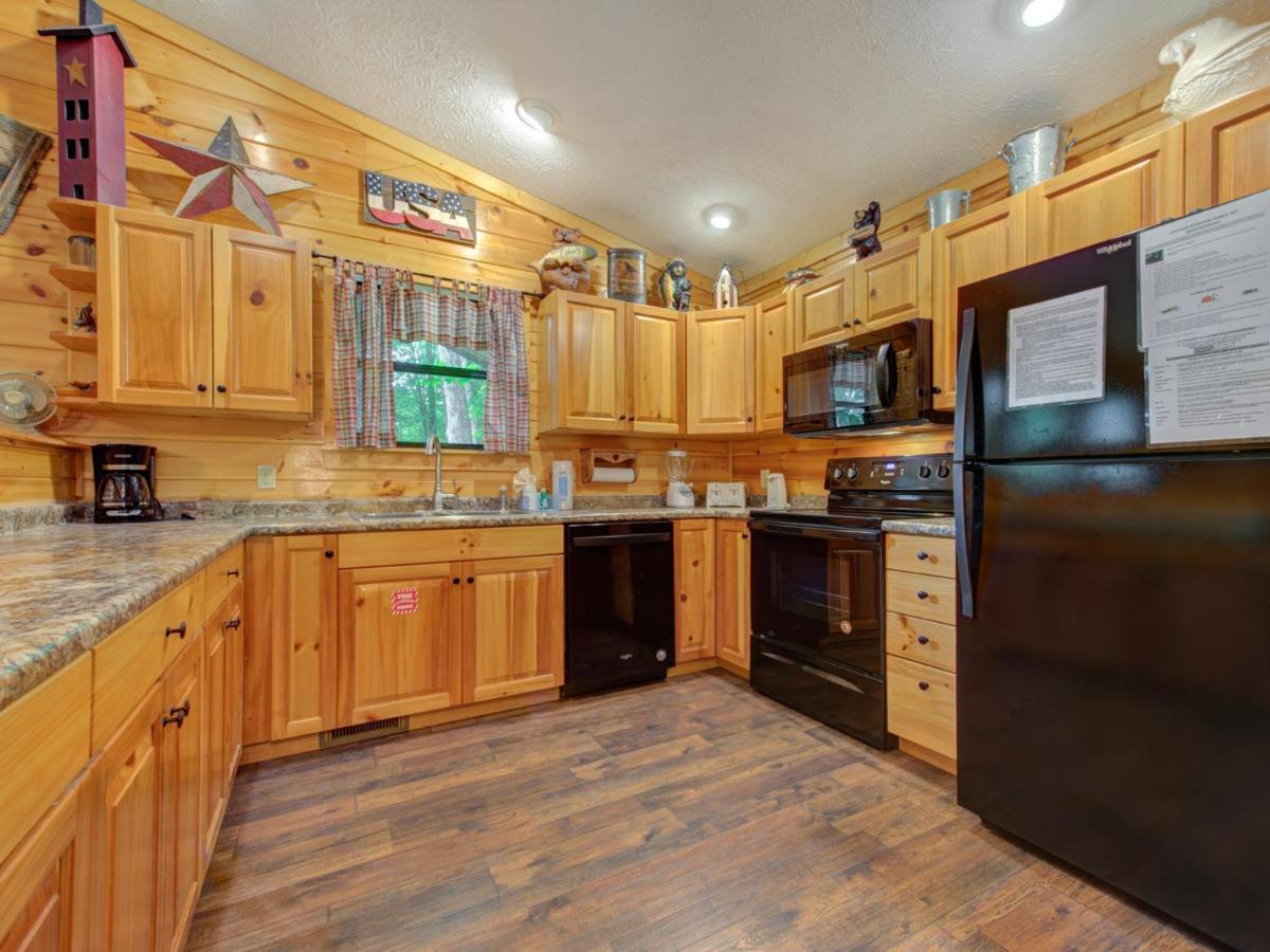 Great Expectations, 3 Bedrooms, Fireplace, Pool Table, Hot Tub, Sleeps 10 Gatlinburg Zewnętrze zdjęcie
