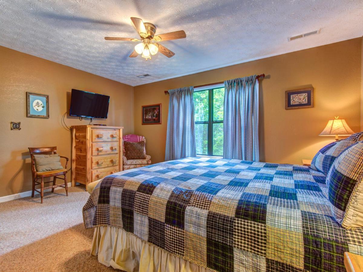 Great Expectations, 3 Bedrooms, Fireplace, Pool Table, Hot Tub, Sleeps 10 Gatlinburg Zewnętrze zdjęcie