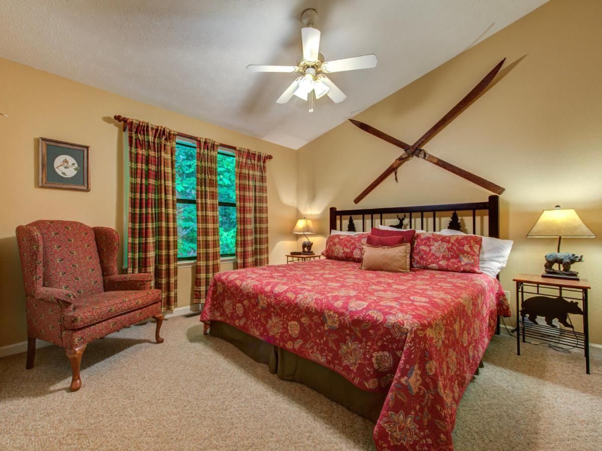 Great Expectations, 3 Bedrooms, Fireplace, Pool Table, Hot Tub, Sleeps 10 Gatlinburg Zewnętrze zdjęcie