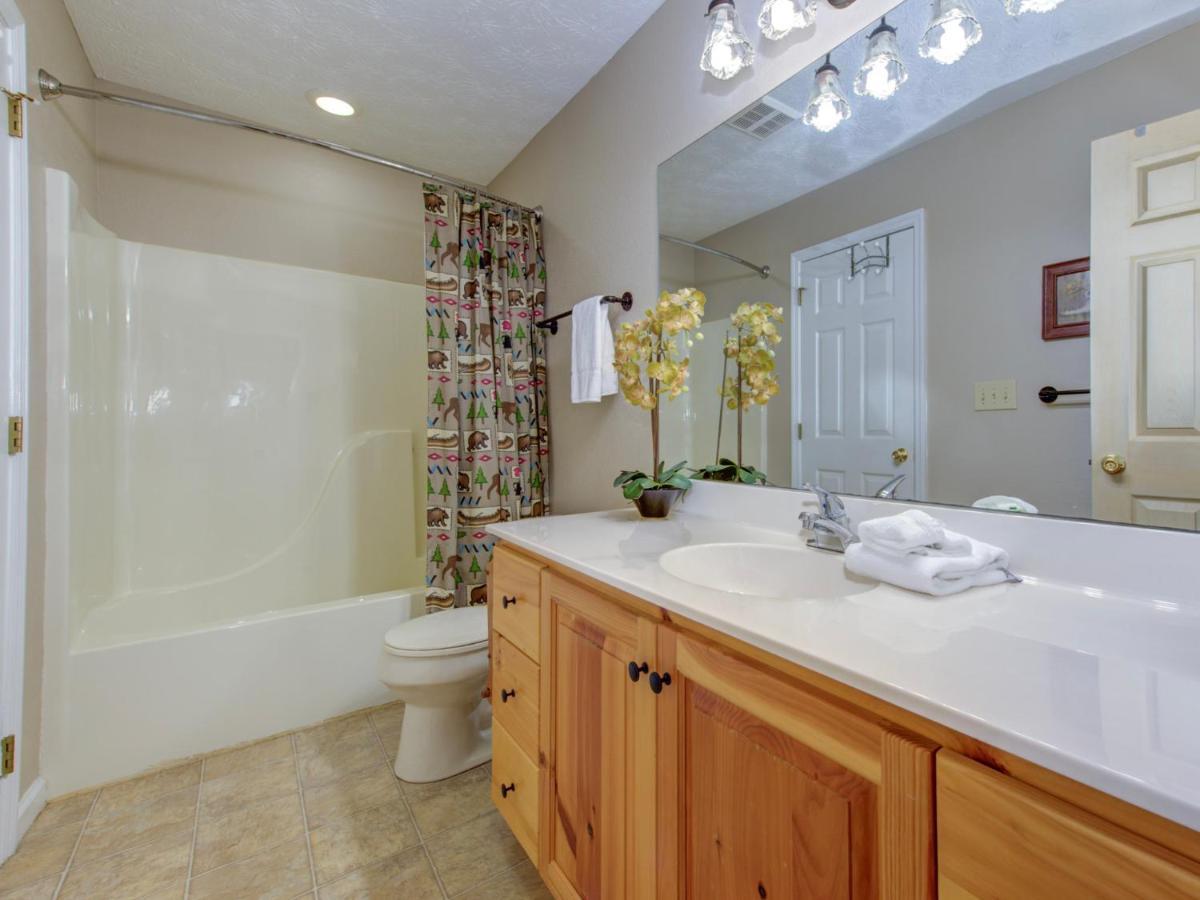 Great Expectations, 3 Bedrooms, Fireplace, Pool Table, Hot Tub, Sleeps 10 Gatlinburg Zewnętrze zdjęcie