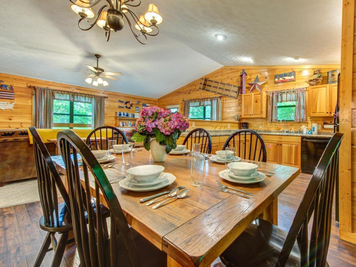 Great Expectations, 3 Bedrooms, Fireplace, Pool Table, Hot Tub, Sleeps 10 Gatlinburg Zewnętrze zdjęcie