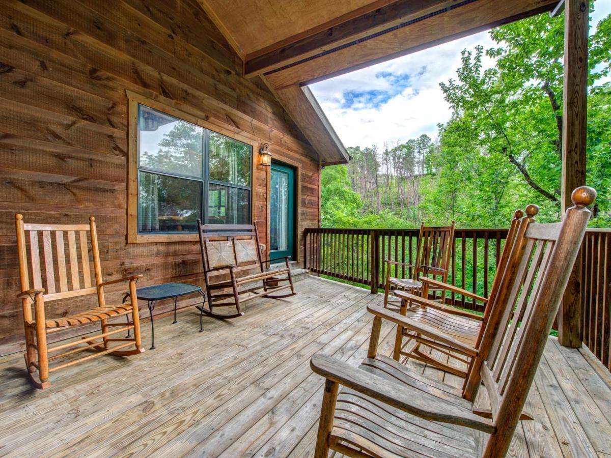 Great Expectations, 3 Bedrooms, Fireplace, Pool Table, Hot Tub, Sleeps 10 Gatlinburg Zewnętrze zdjęcie