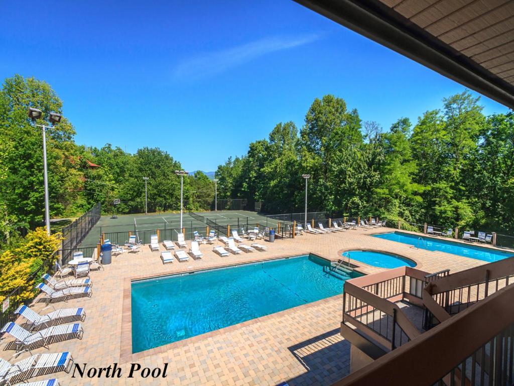 Great Expectations, 3 Bedrooms, Fireplace, Pool Table, Hot Tub, Sleeps 10 Gatlinburg Zewnętrze zdjęcie